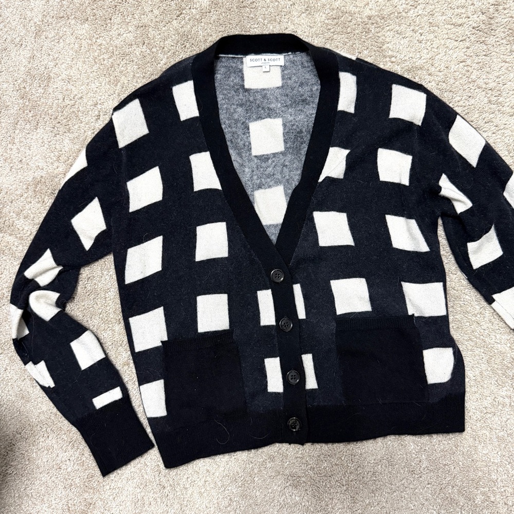 Scott & Scott London Check Cashmere Cardigan Black and Cream Large